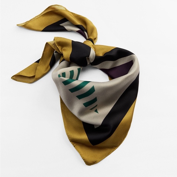 Zara Accessories - NWOT. Zara Multicolored Printed Satin Scarf.